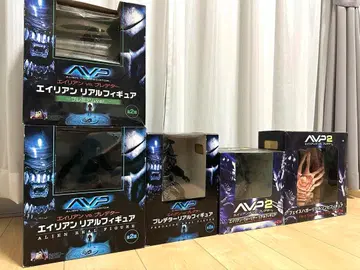 최종 가격 인하 [ 5체 세트 ] 에이리언 vs 프레데터 피규어