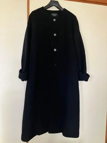 유나이티드 도쿄 블랙 롱 코트