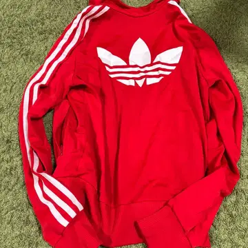 adidas 레드 풀 지퍼 자켓