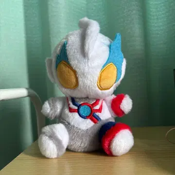 M78 울트라맨 폭신폭신 앉은 봉제 인형 울트라맨 블레이저