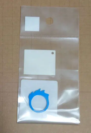 P4U2 어패럴 콜라보 아크릴 반지 불꽃 모티브