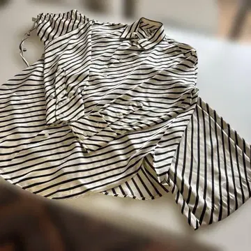 H&M 스트라이프 긴팔 셔츠 & 팬츠