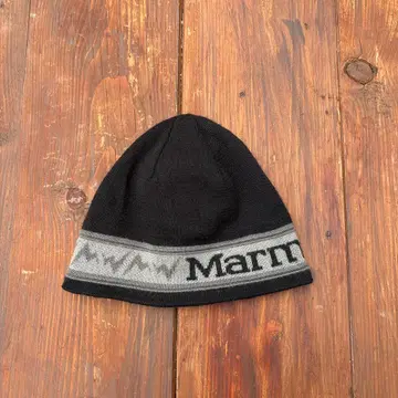 00's Marmot 블랙 니트 모자