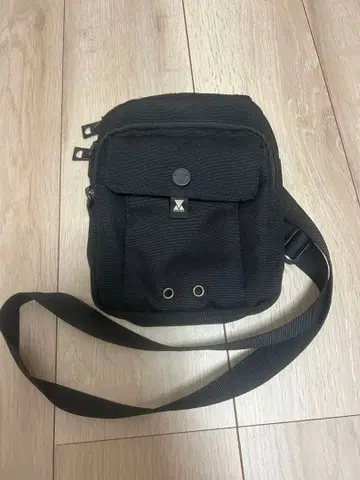 마카베릭 숄더백 바디백 블랙