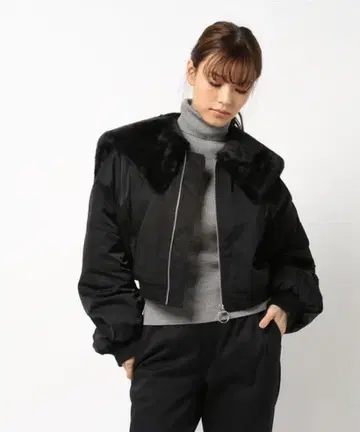E-hyphen world gallery 퍼 세일러 MA1