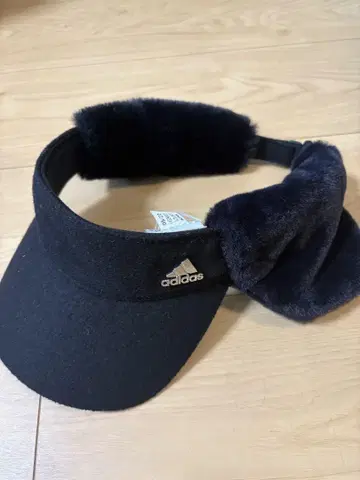 아디다스 골프 겨울용 선바이저