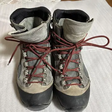 몽벨 풋웨어 25.5cm 사용설명서 포함