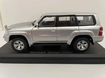 일본산 명차 컬렉션 Nissan Safari (2005)