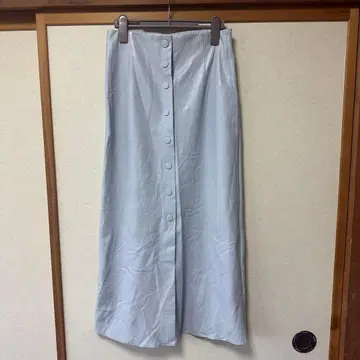 ZARA 라이트 그레이 타이트 스커트