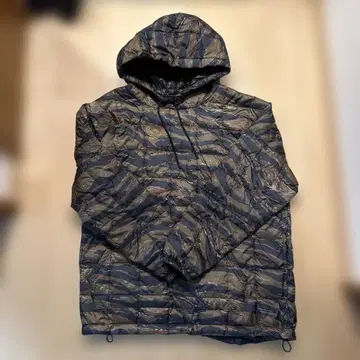 [ 새상품급 ] TAION 타이온 다운 후드티 M 카모플라쥬