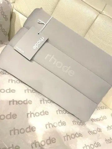 [정품] rhode / 쿠션 디자인 파우치 그레이