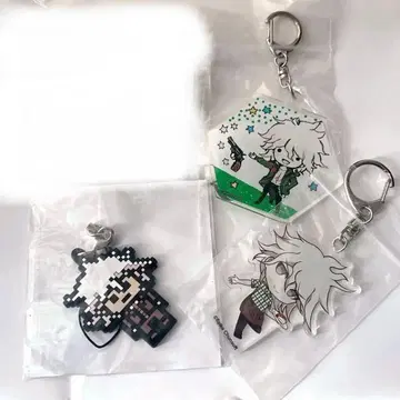 단간론파 코마에다 굿즈 4점