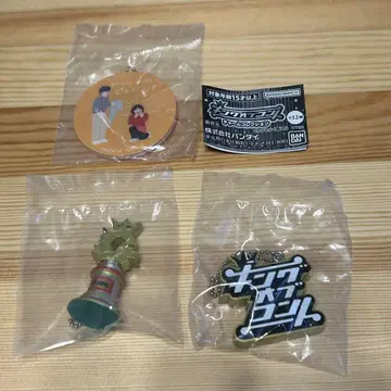 가챠 킹 오브 콘테스트 우승 트로피 & 대회 로고 러브 레터즈