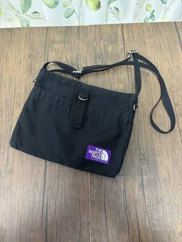 THE NORTH FACE 퍼플 라벨 사코슈