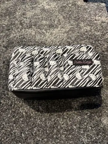 아베일 키티 보관 케이스 베이지 레오파드 수납 박스 칸막이 포함