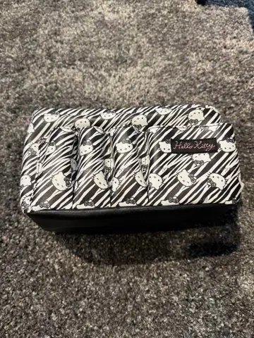 아베일 키티 보관 케이스 베이지 레오파드 수납 박스 칸막이 포함