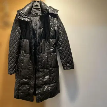 블랙 퀼팅 다운 자켓