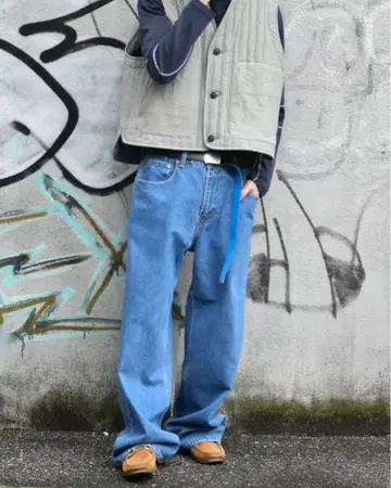 BAGGY JEANS 사이즈 30 medium blue 정가 이하