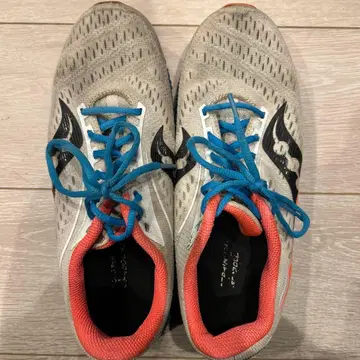 Saucony 러닝화 그레이/오렌지/블루