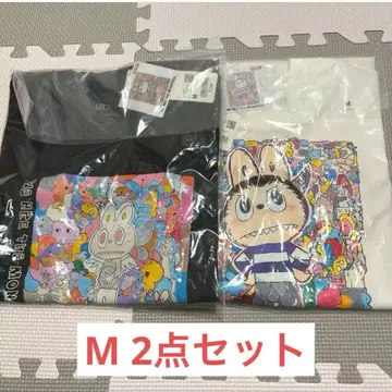 UNIQLO POPMART 러브브 UT 2세트 M 사이즈