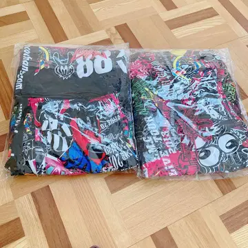 LM.C 굿즈