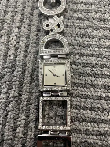 D&G 여성용 손목시계