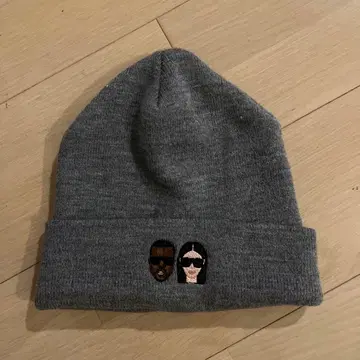 KIMYE Worldwidefamous 비니