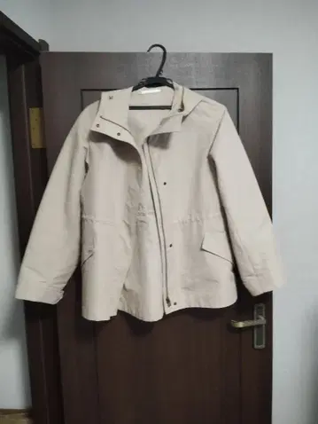 유니클로 숏 점퍼