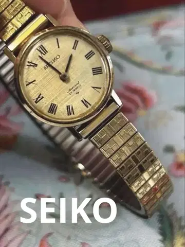 앤티크 SEIKO D 11060 골드 아날로그 시계