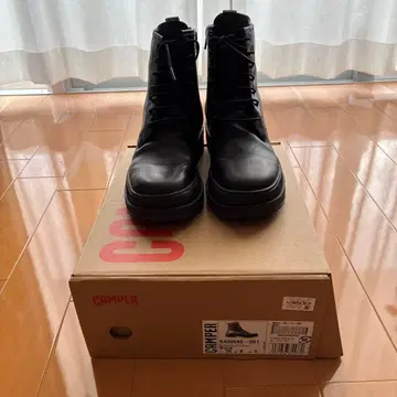 CAMPPER 블랙 레이스업 부츠