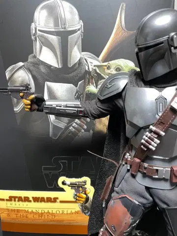 [ 새상품급 중고 ] 핫토이즈 만달로리안 & 그로구