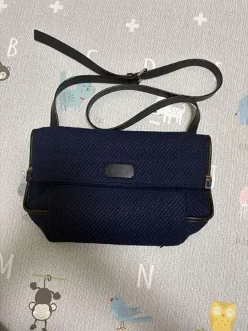 폴스미스 숄더백