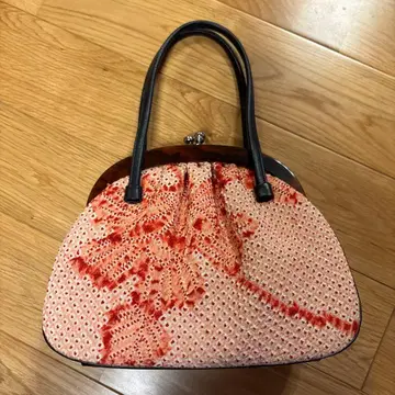 꽃무늬 핸드백 핑크와 빨간색