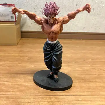 한마 유지로 피규어