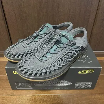 KEEN UNEEK onlyny 샌들
