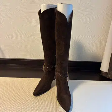 글로리어스 지고 다크 브라운 스웨이드풍 롱 부츠 새상품급 (1회 사용)