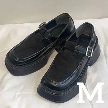 새상품 지나시스 모카 벨트 통굽 신발 버클 로퍼 통굽 M