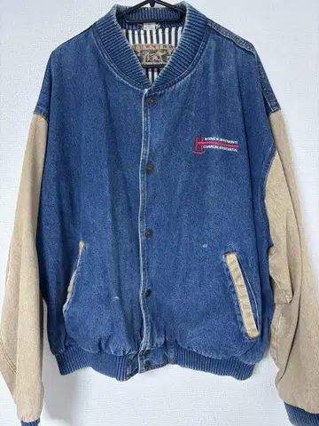 데님 바시티 자켓 자수 로고 포함