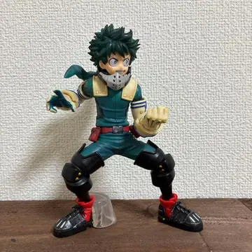 나의 히어로 아카데미아 미도리야 이즈쿠 피규어