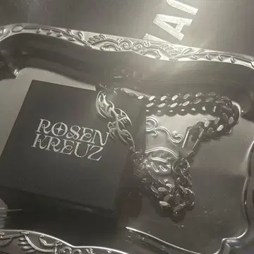 Rosen Kreuz 목걸이