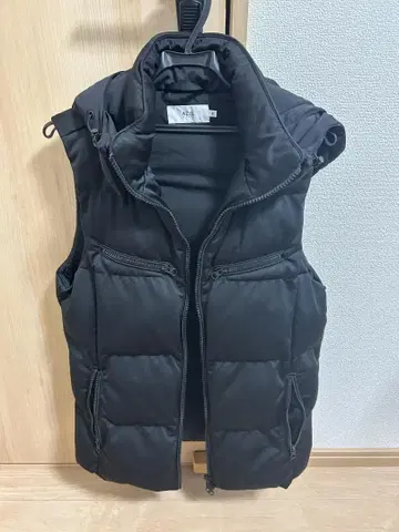 아즐 바이 마우시 다운 베스트 S 사이즈 블랙