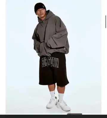 그레이 후드 부착 오버 사이즈 후드티 본투윈