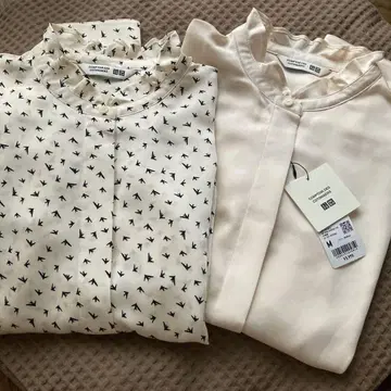 UNIQLO 유니클로 콩트와르 데코토니에 새틴 프릴 블라우스