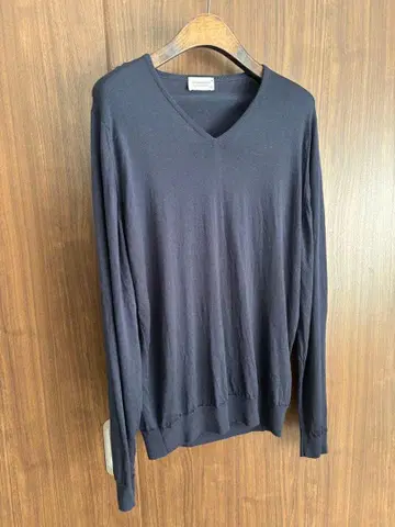 JOHN SMEDLEY V넥 니트 XXL 존스메들리 정가 4만