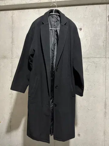 어반 리서치 블랙 롱 코트