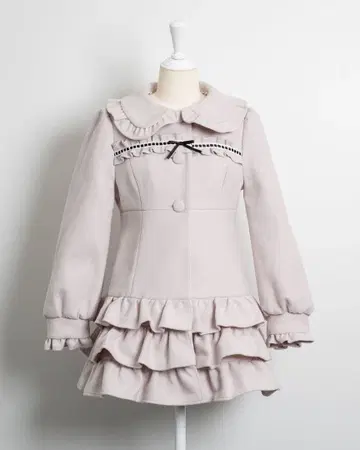 pium 피움 사다리 레이스 티어드 미니 코트