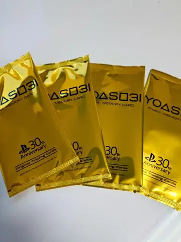 YOASOBI 홀 투어 입장 혜택 카드 4장