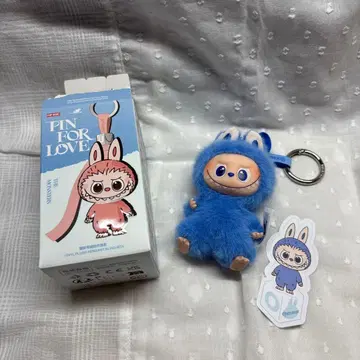 THE MONSTERS PIN FOR LOVE 봉제 인형 펜던트
