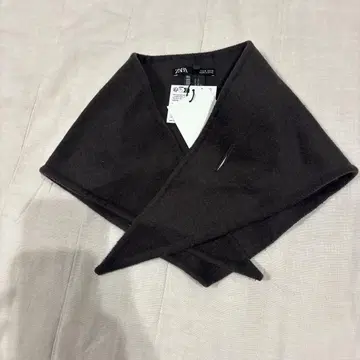 택 포함 새상품 ZARA 브라운 울 혼방 스톨