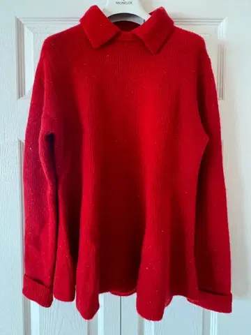 Mila Owen : 카라 페플럼 니트 풀오버 [ 손세탁 가능 ]